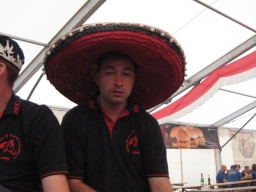 We09
